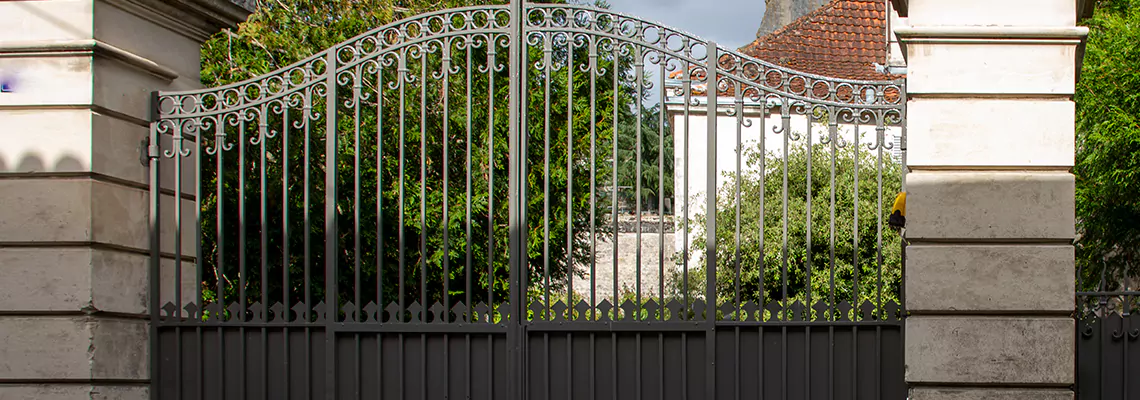 Wooden Swing Gate Repair in West Chicago, IL